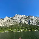 Ferienhaus Gmunden * גמונדן