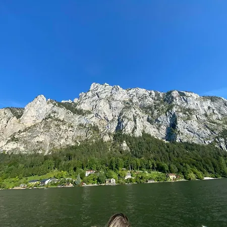 Ferienhaus Gmunden * גמונדן