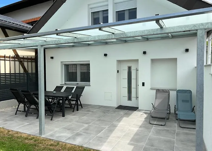 Holiday home Ferienhaus Gmunden