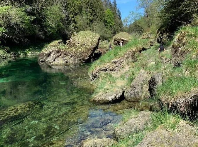 Ferienhaus Gmunden بيت للعطل *